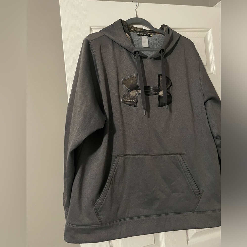 Men’s Under Armour Hoodie Gray/Camo XXL